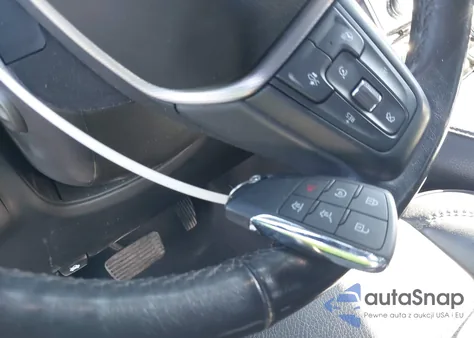 2022 GMC Yukon Xl 4Wd Denali z USA, uszkodzony, nr VIN 1GKS2JKT1NR329409